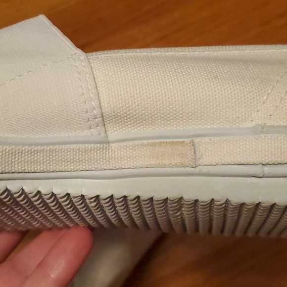 Vintage White Shoes - Picture 6 of 7